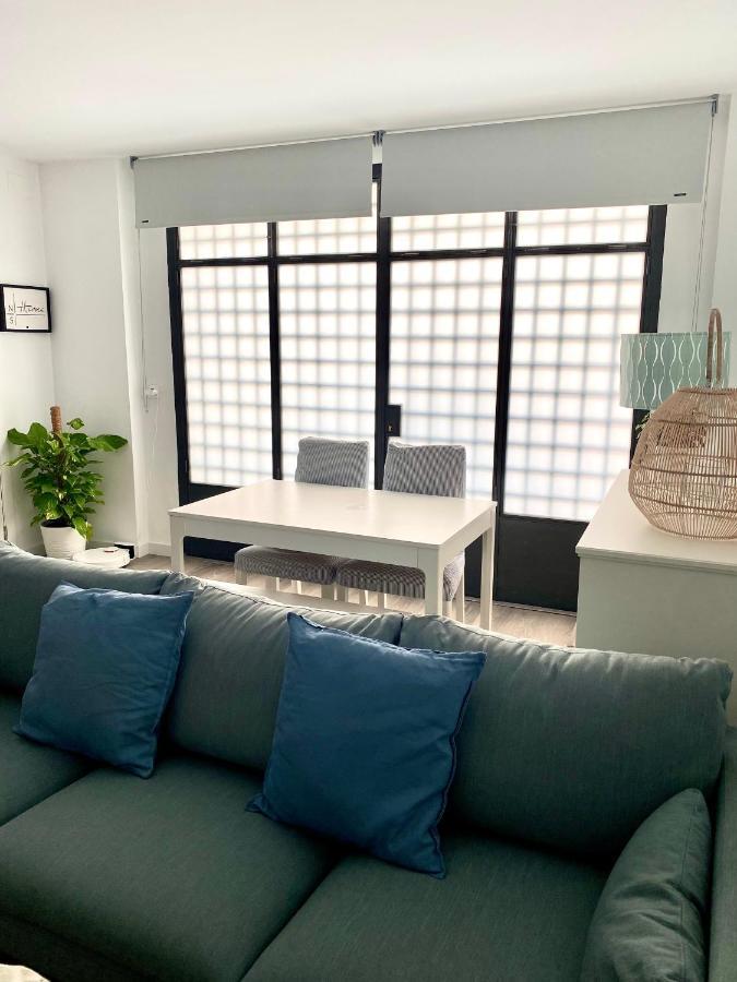 Precioso Conil Aire Acondicionado Y Wifi -solo Familias Y Parejas- *